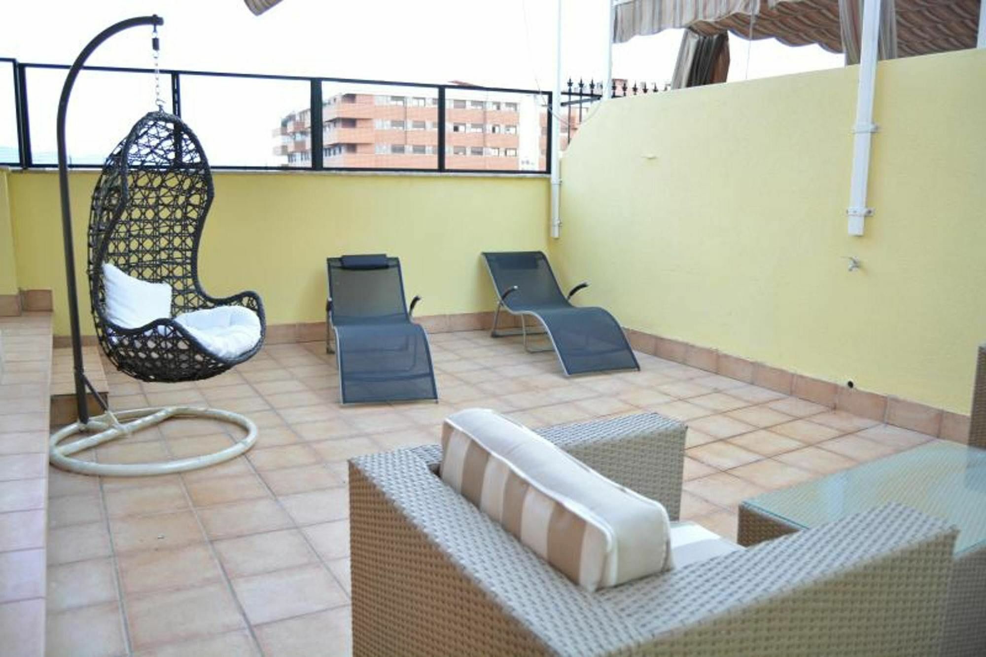 Apartment With 4 Bedrooms In Granada, With Wonderful View, Furnis *
