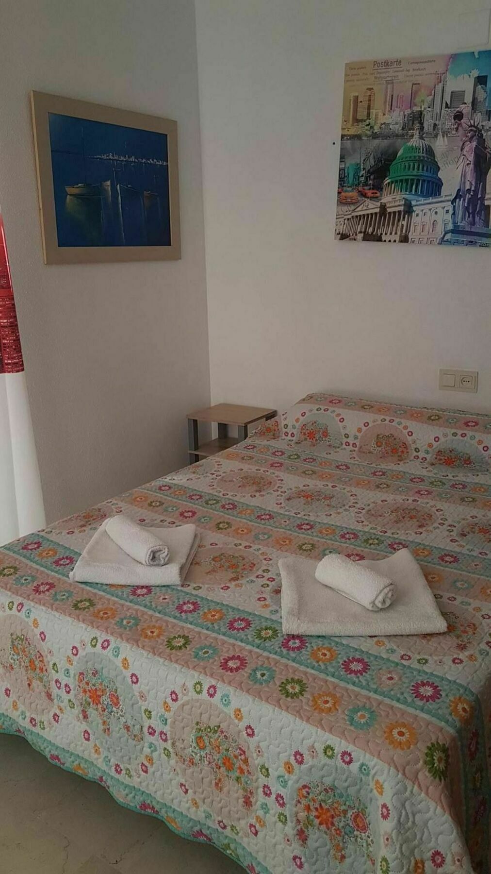 With 4 Bedrooms In Granada, With Wonderful View, Furnis